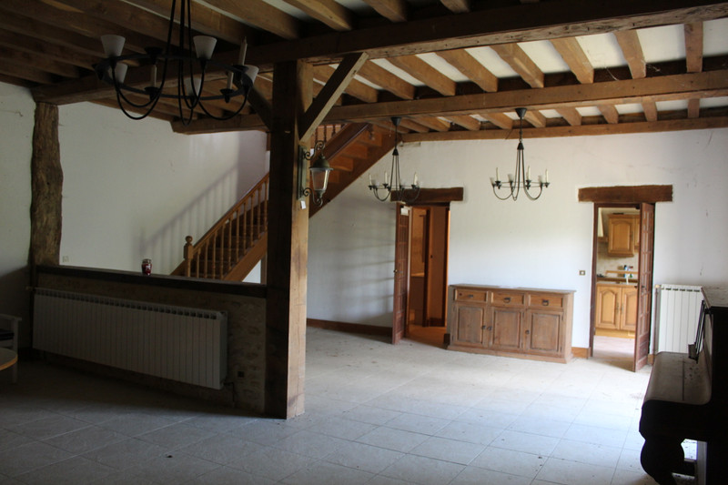 French property for sale in Igé, Orne - €119,000 - photo 3