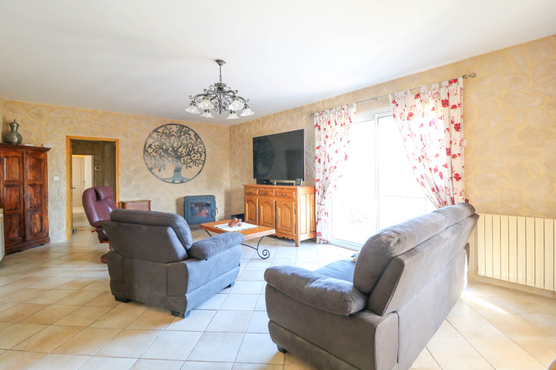 French property for sale in Uzès, Gard - €649,000 - photo 4