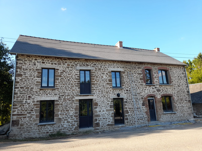Lacs à vendre à Fougerolles-du-Plessis, Mayenne - 179.500 € - photo 1