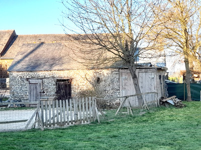 French property for sale in Sainte-Marie-du-Bois, Mayenne - €138,428 - photo 8