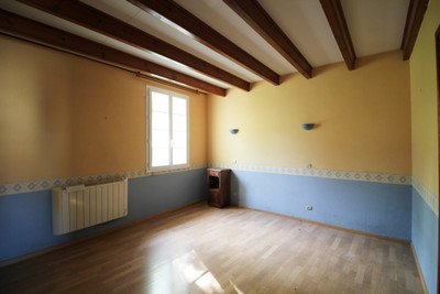 French property for sale in Chives, Charente-Maritime - €245,000 - photo 8