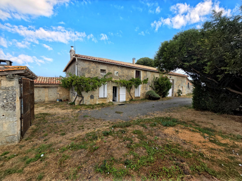 French property for sale in Dignac, Charente - €180,000 - photo 0