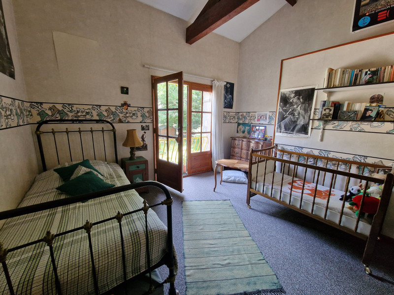 French property for sale in Eysines, Gironde - €942,000 - photo 7