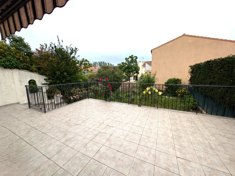 French property for sale in Avignon, Vaucluse - €259,000 - photo 10
