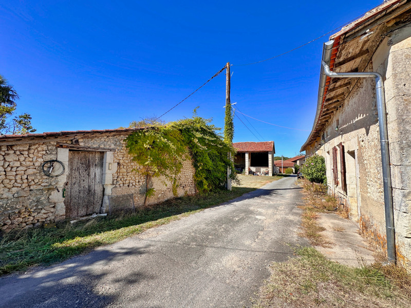 French property for sale in Saint-Romain, Charente - €71,600 - photo 14