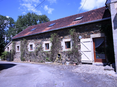 French property for sale in Saint-Coulitz, Finistère - €911,600 - photo 1