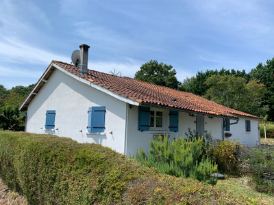 Maison à vendre à Vanzac, Charente-Maritime, Poitou-Charentes, avec Leggett Immobilier