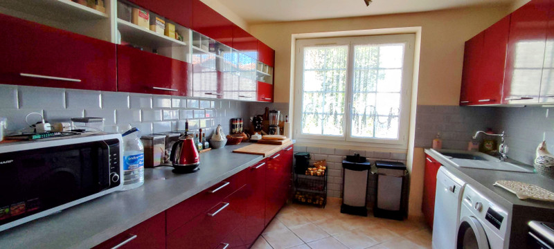 French property for sale in Saint-Laurent-de-Céris, Charente - €149,990 - photo 3