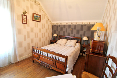 French property for sale in Confolens, Charente - €162,000 - photo 4
