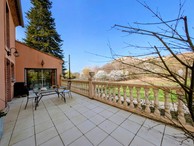 French property for sale in Cordes-sur-Ciel, Tarn - €526,000 - photo 1