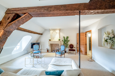French property for sale in Paris 3e Arrondissement, Paris - €4,380,000 - photo 3