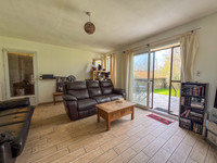 Maison à vendre à Beugnon-Thireuil, Deux-Sèvres - 135.000 € - photo 13