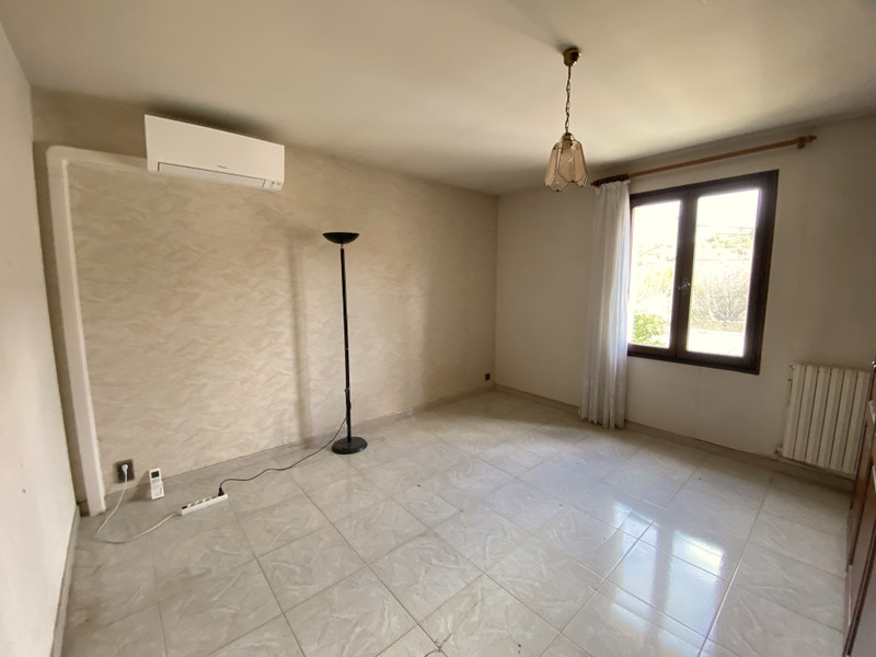 French property for sale in Estagel, Pyrénées-Orientales - €340,000 - photo 5
