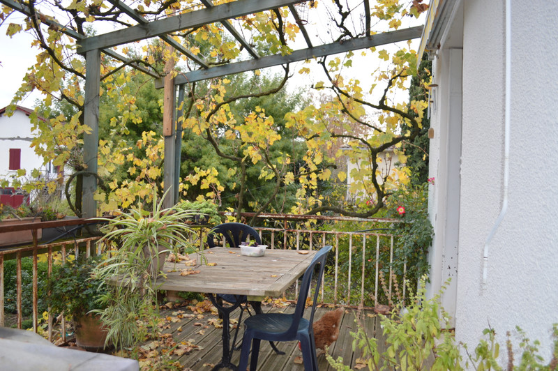 French property for sale in Nérac, Lot-et-Garonne - €256,800 - photo 2