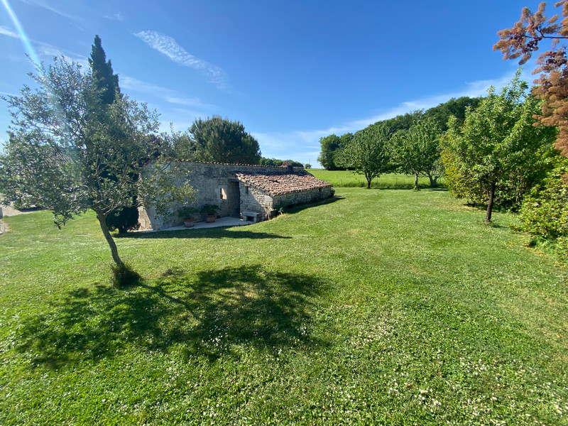 French property for sale in Saint-Germain-de-Lusignan, Charente-Maritime - €872,000 - photo 3
