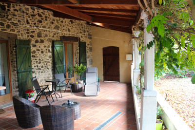 French property for sale in Chassenon, Charente - €152,600 - photo 8
