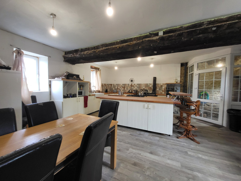 French property for sale in Saint-Fraimbault, Orne - €130,000 - photo 5