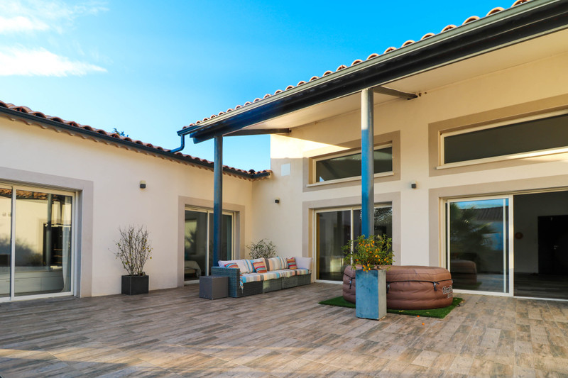 French property for sale in Castillon-du-Gard, Gard - €670,000