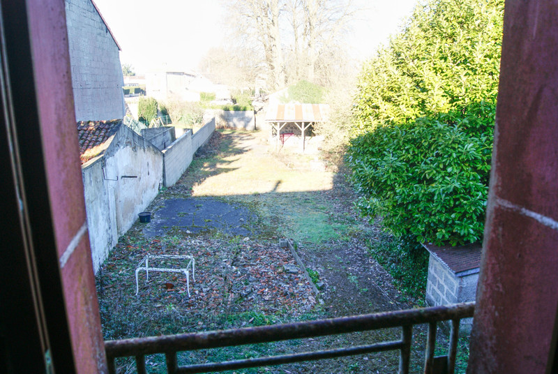 French property for sale in L'Absie, Deux-Sèvres - €109,994 - photo 3