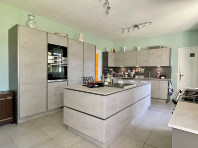 French property for sale in Aigre, Charente - €295,000 - photo 3