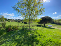Maison à vendre à Montbron, Charente - 392.200 € - photo 3