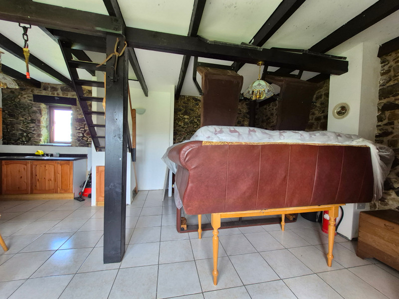 French property for sale in Plougonver, Côtes-d'Armor - €85,800 - photo 2