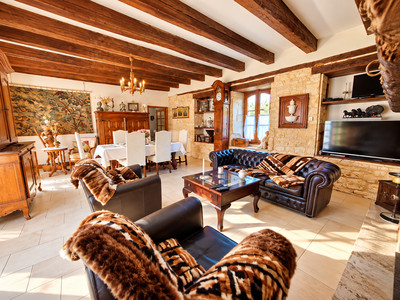 French property for sale in Jayac, Dordogne - €368,000 - photo 1