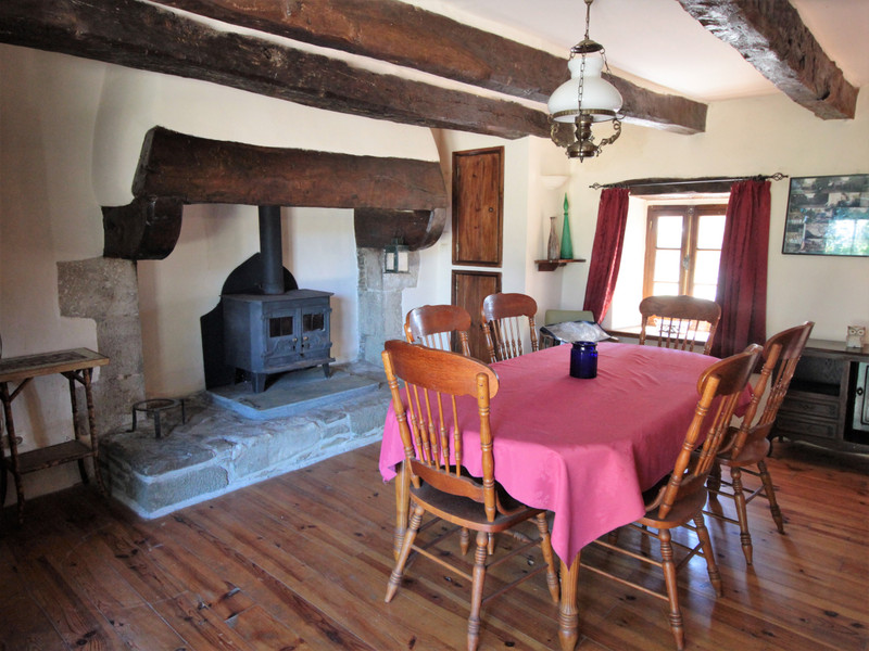 House in Spézet Finistère A 3bedroom property with 1bedroom gite