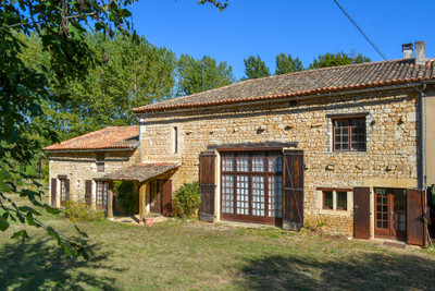 Maison à vendre à Montjean, Charente, Poitou-Charentes, avec Leggett Immobilier