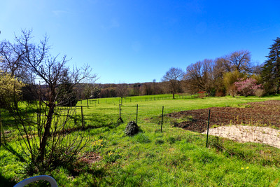French property for sale in Écuras, Charente - €60,000 - photo 14