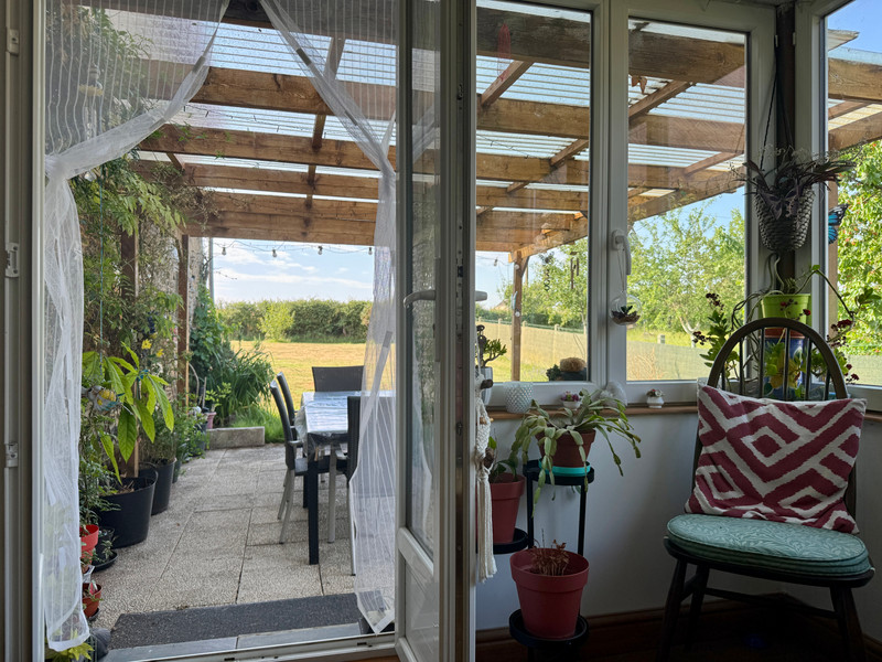 French property for sale in Neuilly-le-Vendin, Mayenne - €190,250 - photo 9