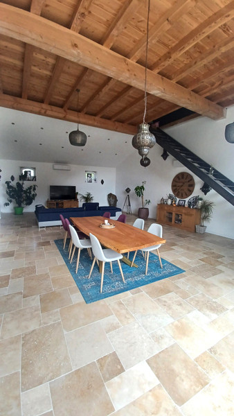 French property for sale in Cierzac, Charente-Maritime - €837,400 - photo 7