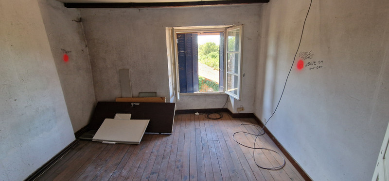 French property for sale in Exideuil-sur-Vienne, Charente - €31,600 - photo 11