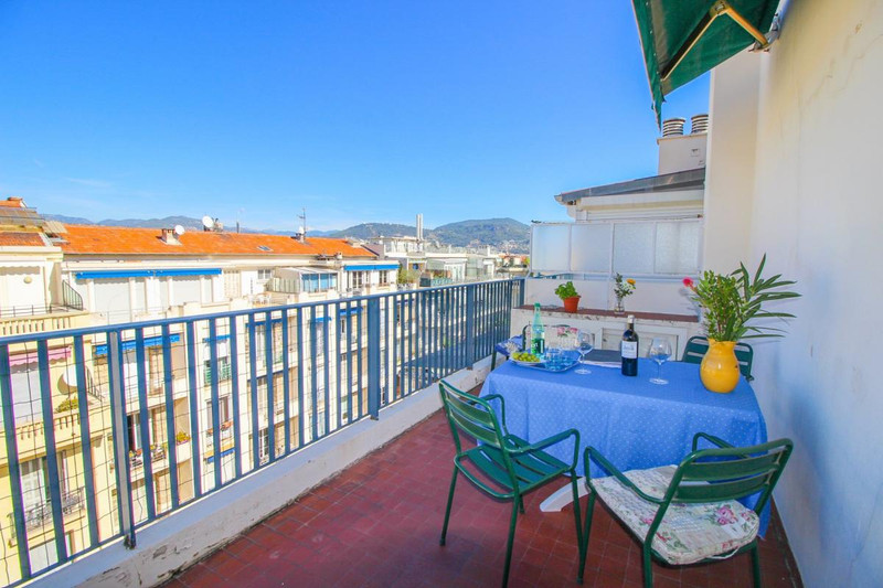 French property for sale in Nice, Alpes-Maritimes - &#8364;450,000 - photo 9