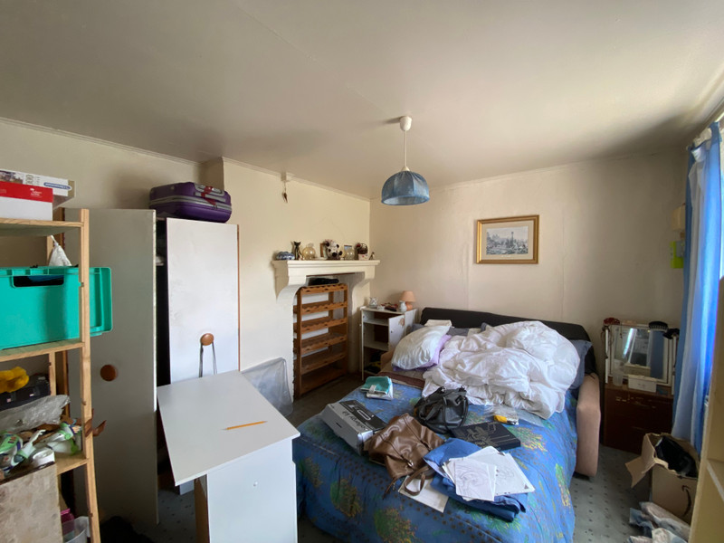 French property for sale in Saint-Saturnin, Cher - €69,600 - photo 8