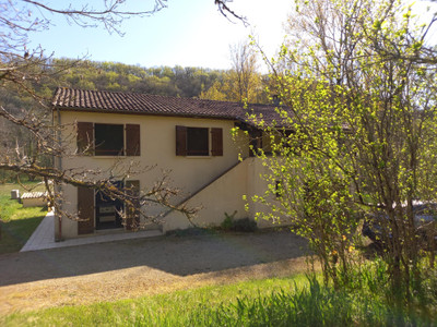 Maison à vendre à Auriac-du-Périgord, Dordogne, Aquitaine, avec Leggett Immobilier
