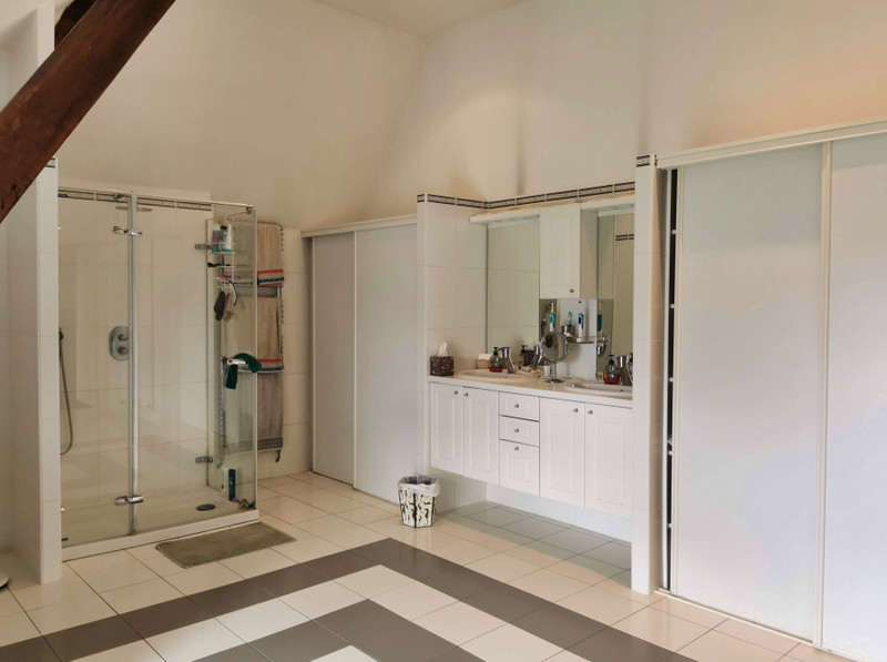 French property for sale in Saint-Aignan, Loir-et-Cher - €339,200 - photo 9