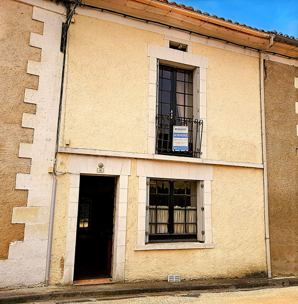 French property for sale in Champagne-et-Fontaine, Dordogne - €85,000 - photo 14