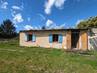 Maison à vendre à Vibrac, Charente-Maritime - 77 000 € - photo 4