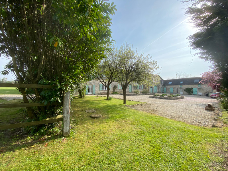 House in CarentanlesMarais Manche Immaculate 7 bedroom, 4