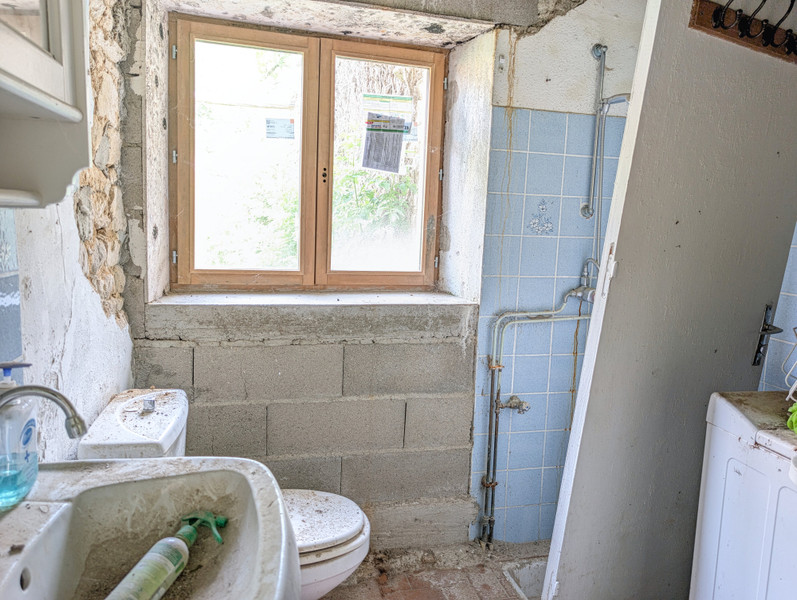 French property for sale in Dompierre-les-Églises, Haute-Vienne - €30,000 - photo 4