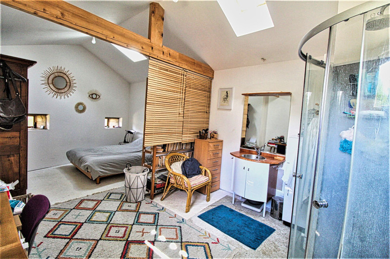 House for sale in BRANTOME Dordogne House, 117m2 with 3 bedrooms