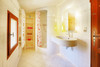 French property for sale in Caseneuve, Vaucluse - €995,000 - thumbnail 9