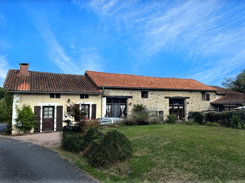 French property for sale in Pensol, Haute-Vienne - €310,000 - photo 0