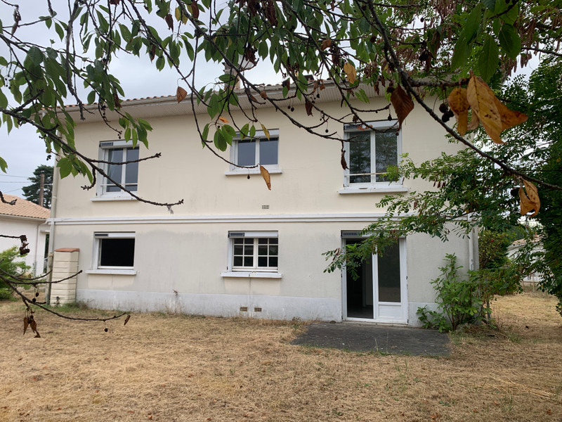 French property for sale in Pineuilh, Gironde - €212,000 - photo 2