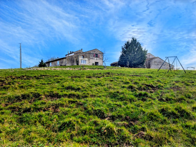 French property for sale in Ébréon, Charente - €335,000 - photo 1