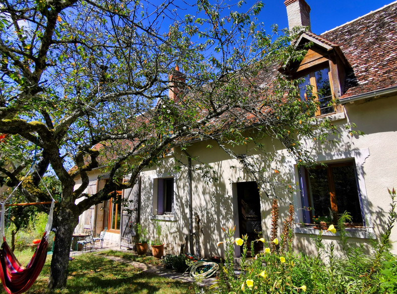 Maison à vendre à Selles-sur-Cher, Loir-et-Cher - 249.310 € - photo 1