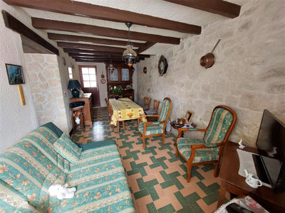 French property for sale in Villebois-Lavalette, Charente - €112,000 - photo 2