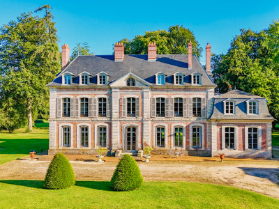 Chateau à vendre à Lisieux, Calvados, Basse-Normandie, avec Leggett Immobilier