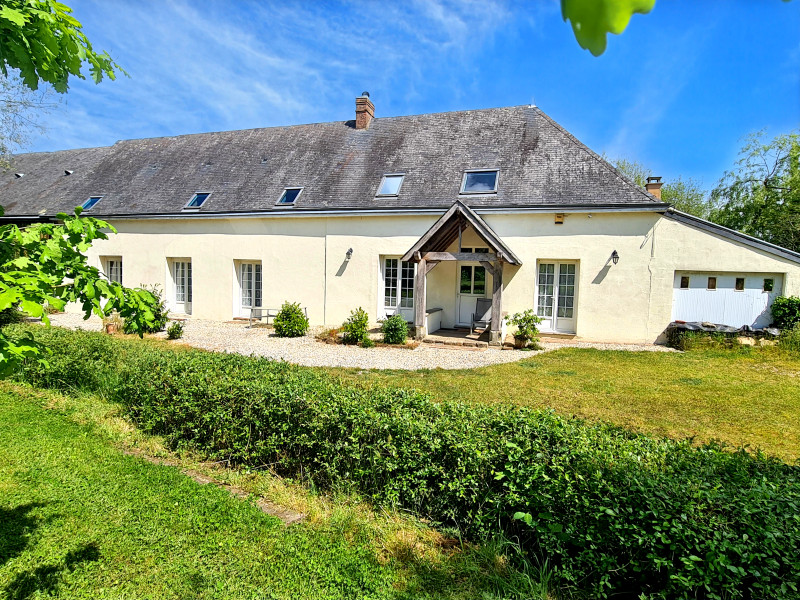 Propriété à vendre à Châtillon-sur-Colmont, Mayenne - 250 000 €
